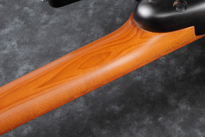 Roasted Maple neck