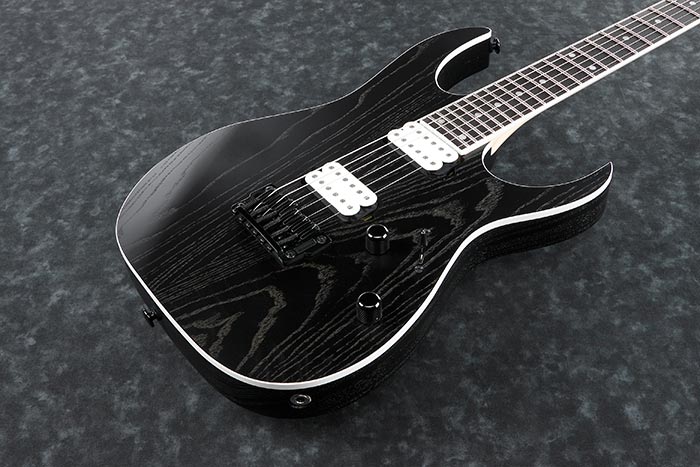 Top of the RGR652AHBF-WK's body